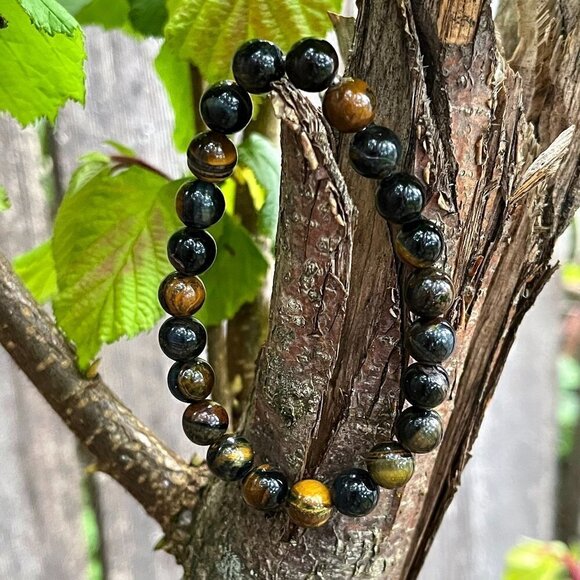 Tiger Eye Gemstone Bracelet Handmade 8mm - Picture 4 of 4